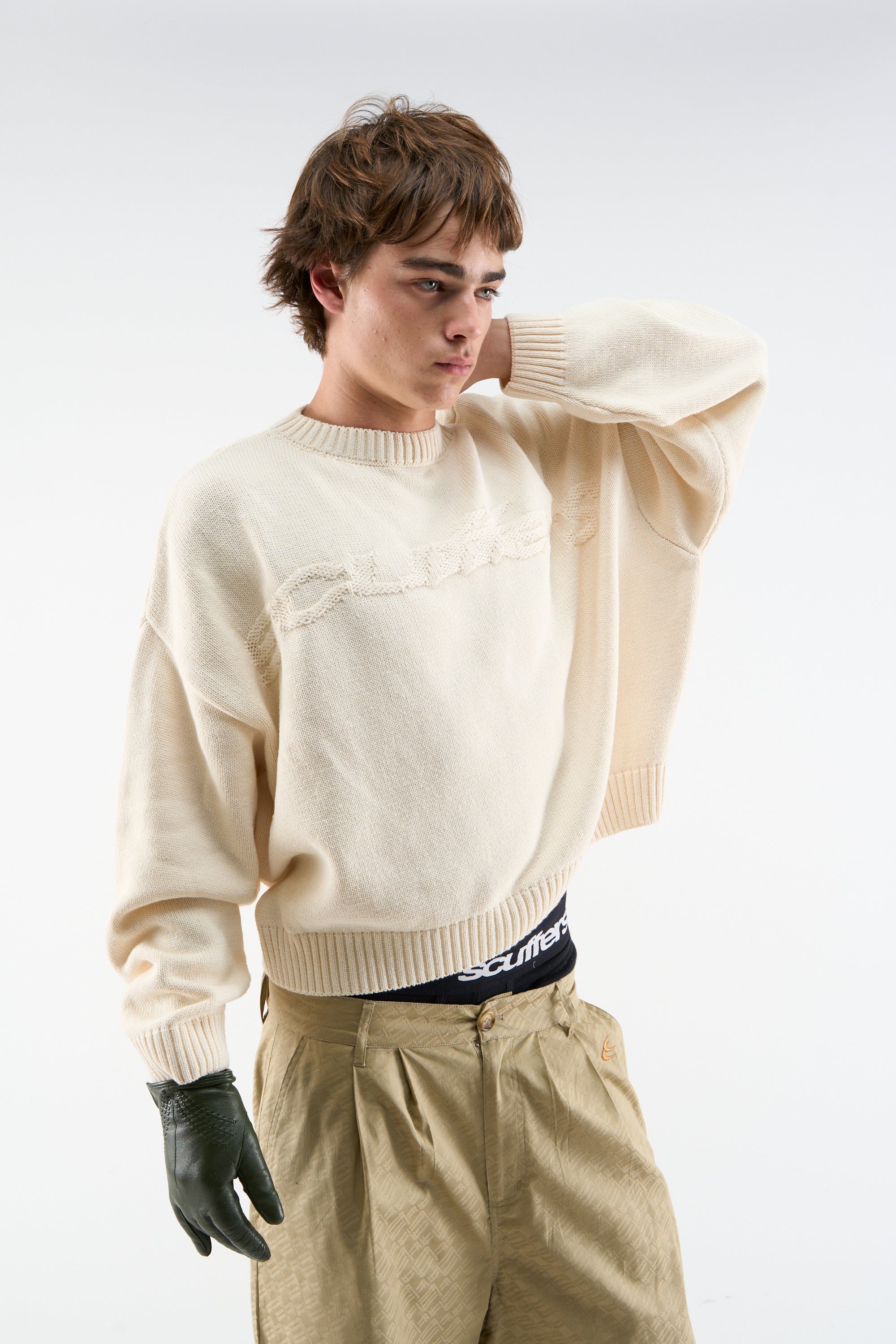 Punto crudo con bandera