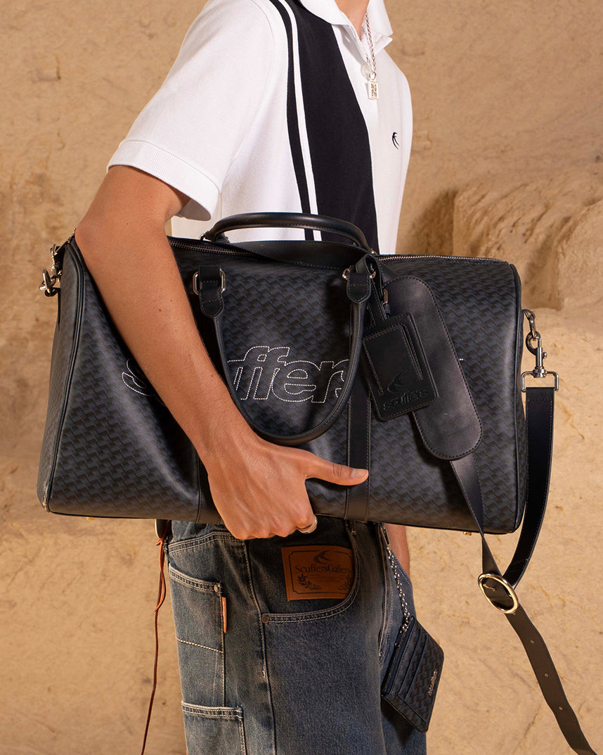 Bolsa de lona azul marino con monograma