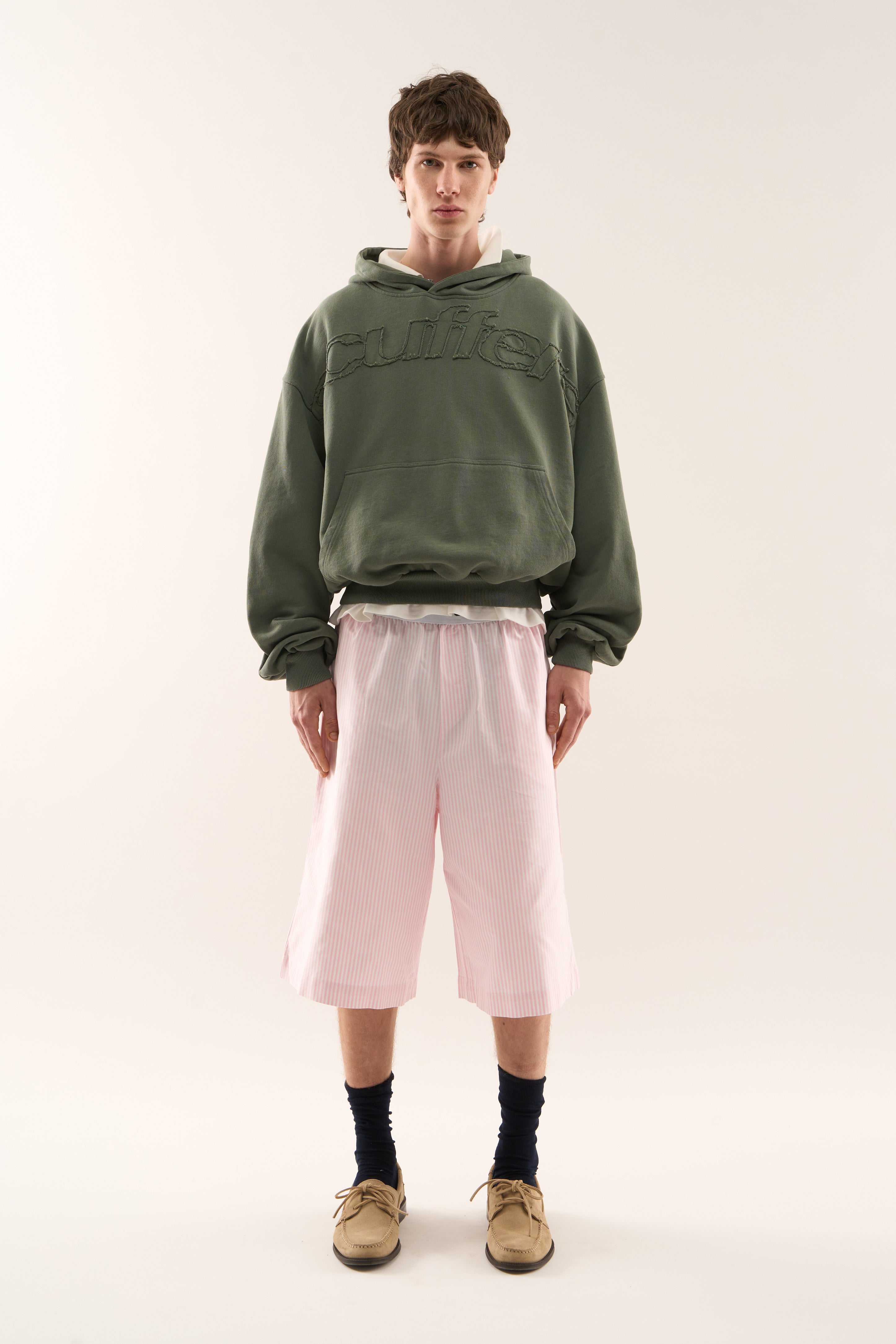 Sudadera con capucha verde crudo
